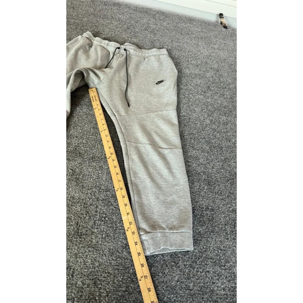 Nike Tech Fleece Joggers Mens XL Heather Grey Tapered Sweatpants CU4495-063